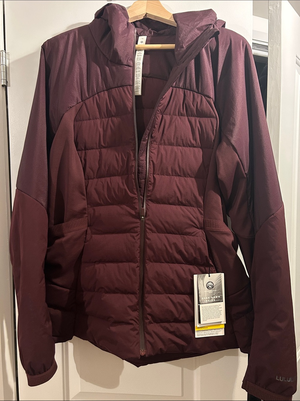 lululemon athletica Quilted Hooded Puffer Jacket - Burgundy